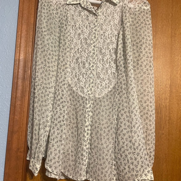 Free People front button blouse. Light cream with small black pattern. - Picture 2 of 5